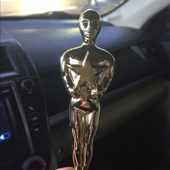 Profile Picture of Corrine Benacka (@cbenacka) on Poshmark