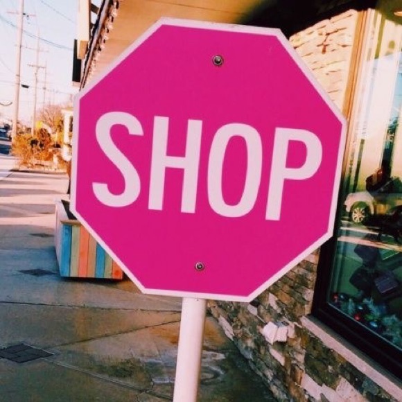 Profile Picture of Sara Hilvert (@smhilvert) on Poshmark