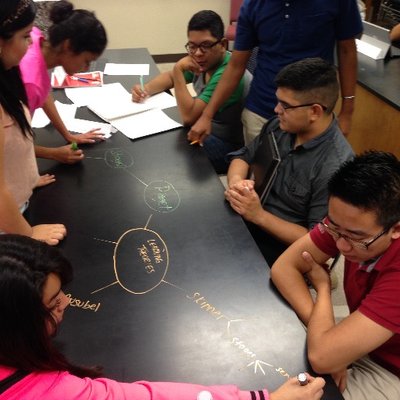 Profile Picture of Pamela Groves (@Groves01Groves) on Twitter