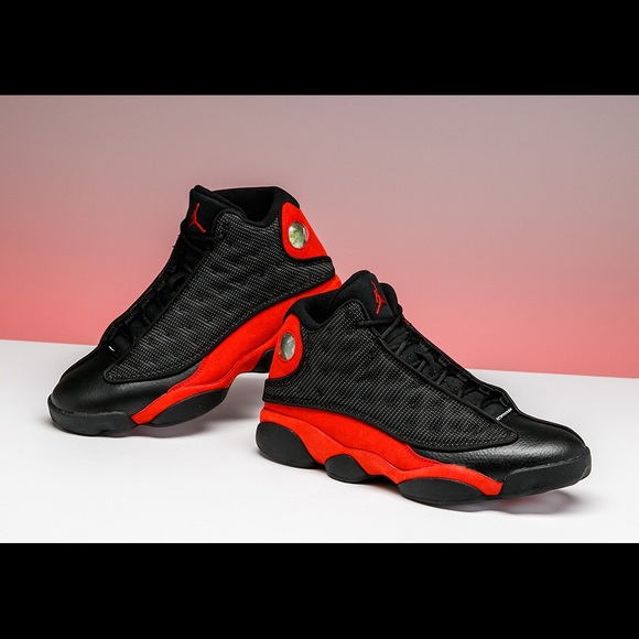 Profile Picture of Miko Nunez (@mikkllosuave) on Poshmark