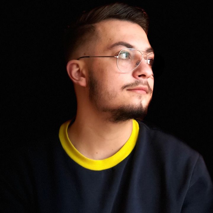 Profile Picture of David Kocak (@dayweed1) on Tiktok