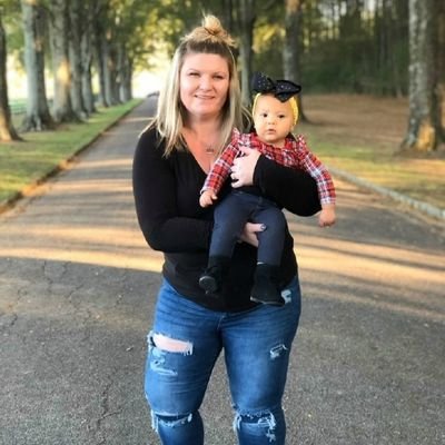 Profile Picture of Jerica LeAnn (@JLeAnnSharp) on Twitter