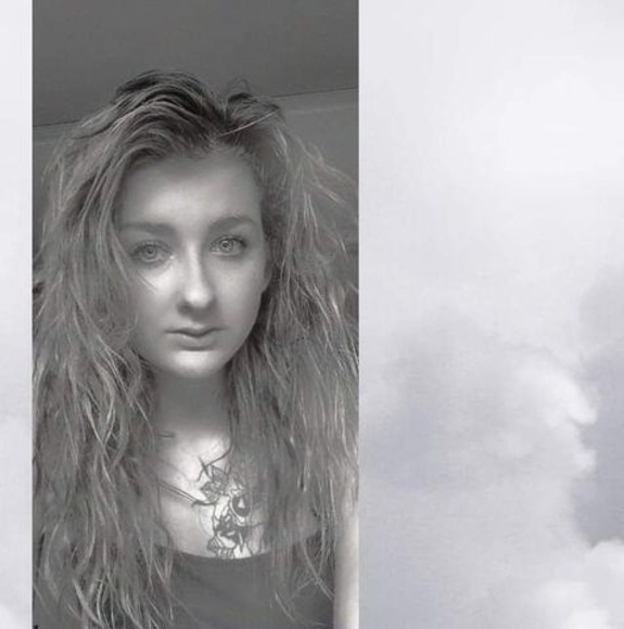 Profile Picture of Amber Thompson (@snowbunny1926) on Poshmark