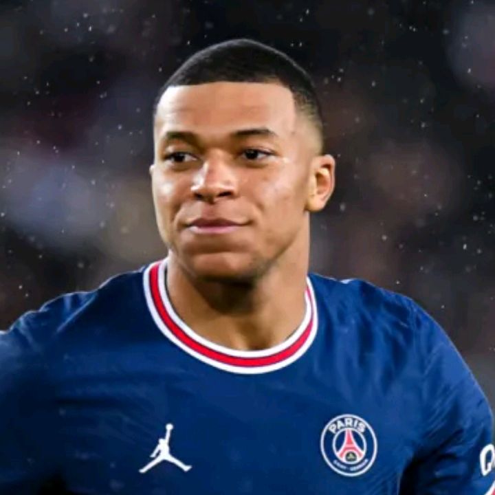 Profile Picture of paulanselme685 (@sonary5) on Tiktok