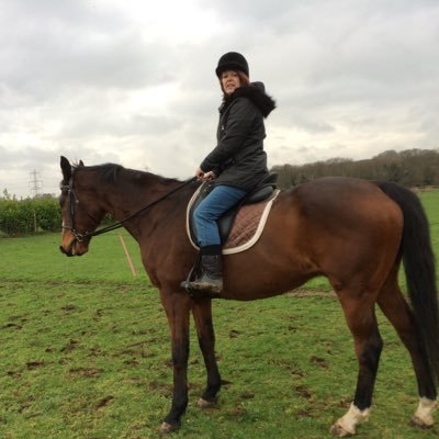 Profile Picture of Lynne Manning (@mindy1956) on Twitter