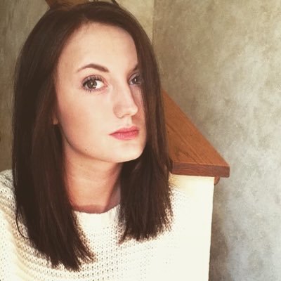 Profile Picture of Ashlee Hilzendeger (@Ashhilzendeger) on Twitter