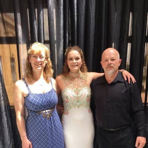 Profile Picture of Crystal Myshak (@squatchauto) on Poshmark