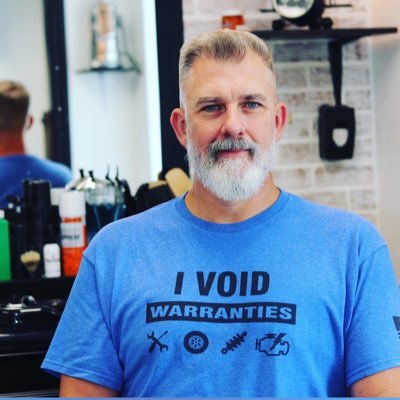 Profile Picture of Michael Helgeson (@MichaelHelgeso5) on Twitter