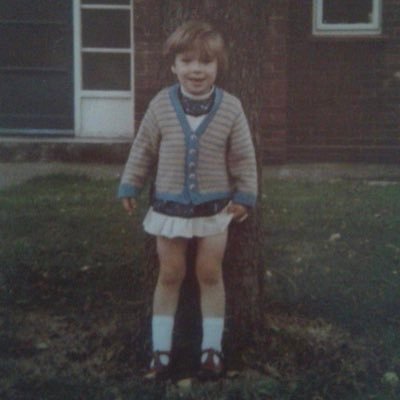 Profile Picture of Julia Hackett (@julesjones1111) on Twitter