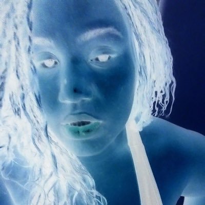 Profile Picture of Shelly_B_Sweet (@ObynRae1) on Twitter