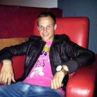 Profile Picture of Tom Vink (@kingsareback) on Twitter