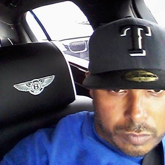 Profile Picture of Myoho Winston (@mystic43g) on Poshmark