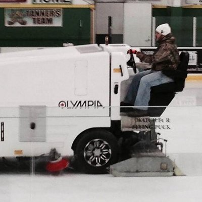 Profile Picture of Zach Braatz (@CheddarBraatz) on Twitter