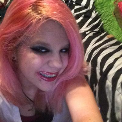 Profile Picture of Miranda Griffith (@mandiy677) on Twitter