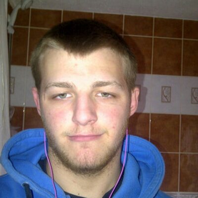 Profile Picture of Stephen Scragg (@Scragg95) on Twitter