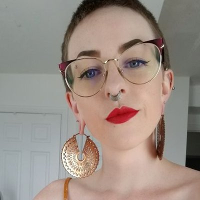 Profile Picture of Jessica Campbell (she/her) 🌌👩‍🏫 (@astrosica) on Twitter