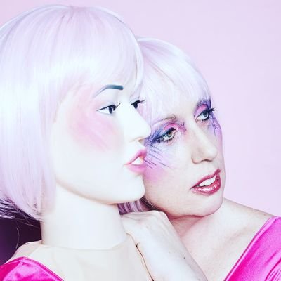 Profile Picture of Amanda Kelleher (@thecutlerycrew) on Twitter