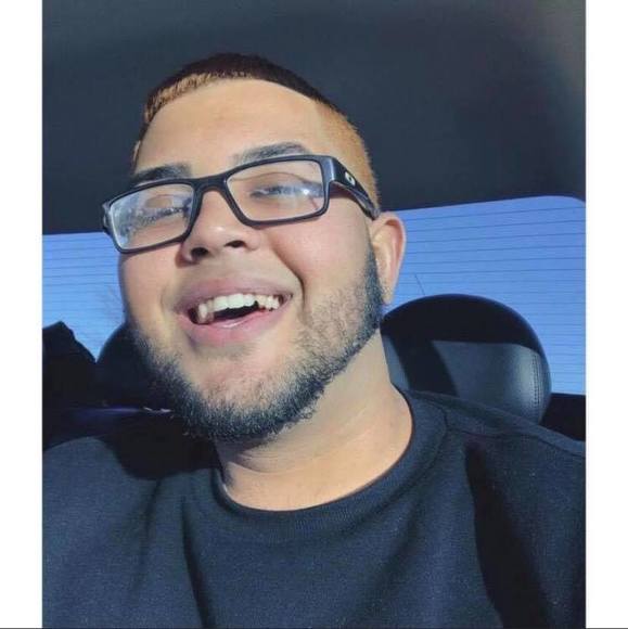 Profile Picture of Rafael Balaguer (@rbalaguer85) on Poshmark