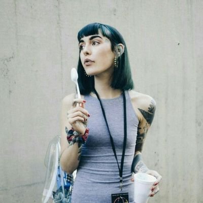 Profile Picture of Mica (@MicaaBezona_) on Twitter