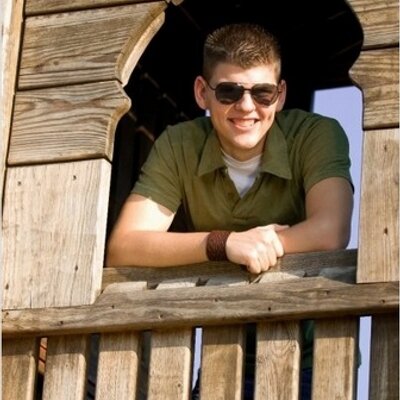 Profile Picture of Bradley Webber (@StillN8th) on Twitter