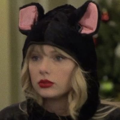 Profile Picture of Francin Scherbatsky ☂️🏹 (@FrancescaTSS) on Twitter