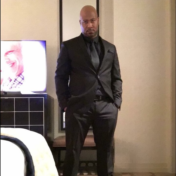 Profile Picture of Jason Trotter (@bigg_body) on Poshmark