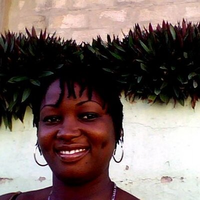 Profile Picture of Danielle Bryan (@daniellenetty) on Twitter