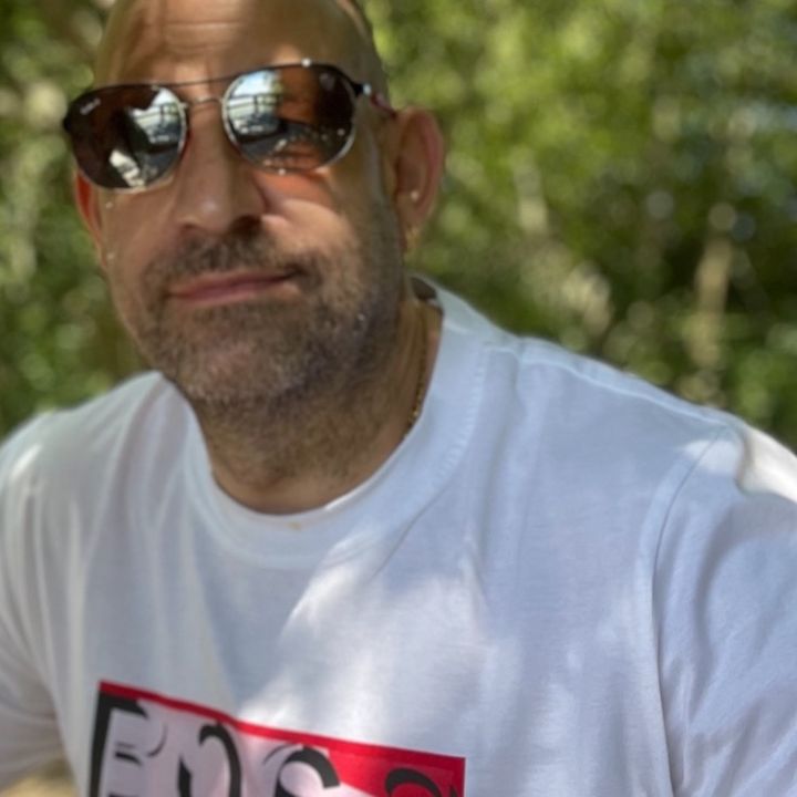 Profile Picture of Colin (@colin888888) on Tiktok