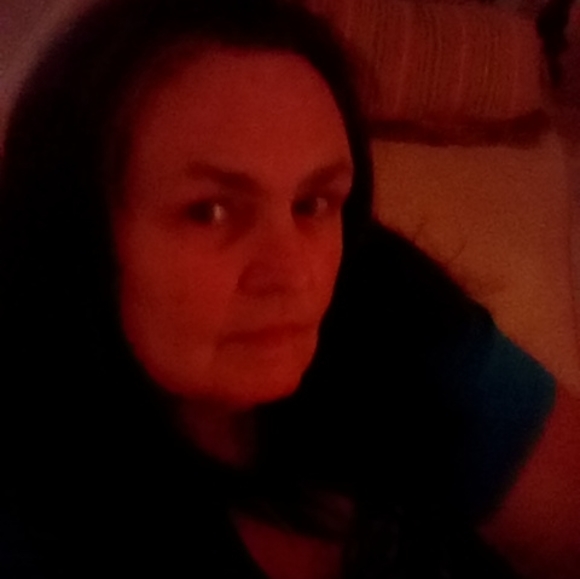 Profile Picture of Mary Reefer (@reefmary) on Poshmark