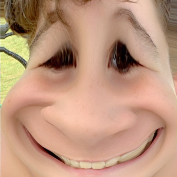 Profile Picture of Joseph Dinuzzo (@joeydinuzzo) on Poshmark