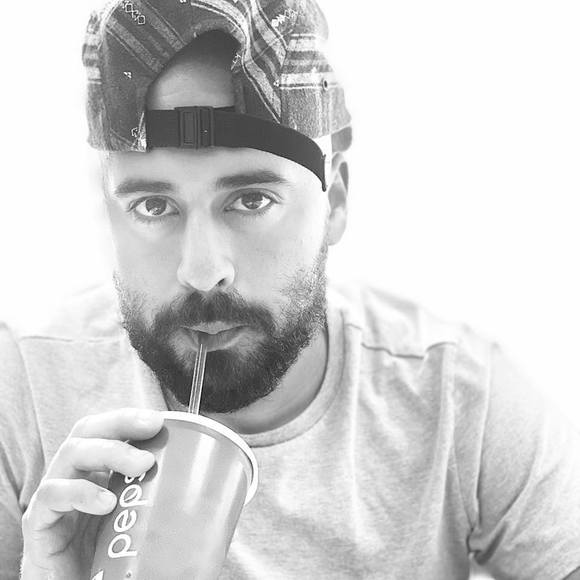 Profile Picture of John Torrez (@jkevintz) on Poshmark