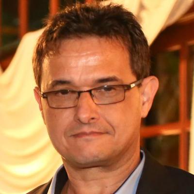 Profile Picture of Maurício Castro (@ThinkFloyd61) on Twitter