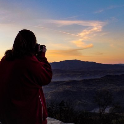 Profile Picture of Brianna Steele (@briannalsteele) on Twitter