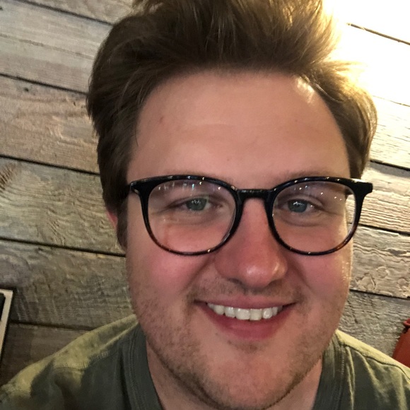 Profile Picture of Drew Ashby (@drewashby15) on Poshmark