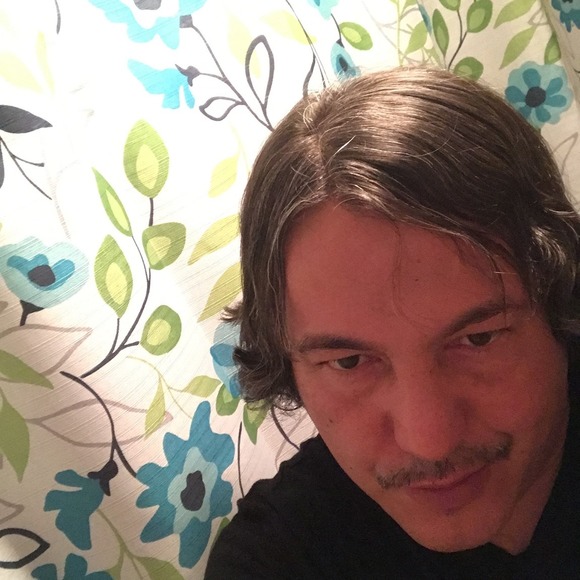 Profile Picture of Maximo Marte (@maximomarte) on Poshmark