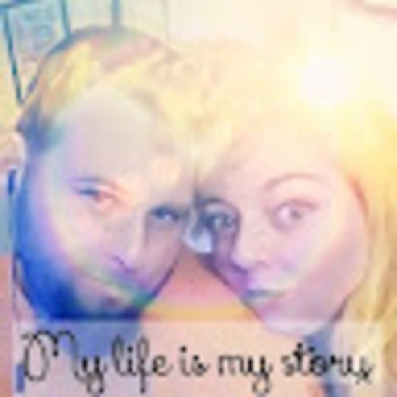 Profile Picture of Hailey Chase (@hailey1993gab) on Poshmark