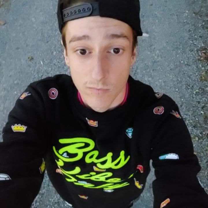 Profile Picture of claytonphillips015 (@claytonphillips015) on Tiktok