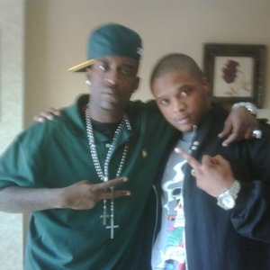 Profile Picture of Mike Mitchen (@beyaself) on Myspace