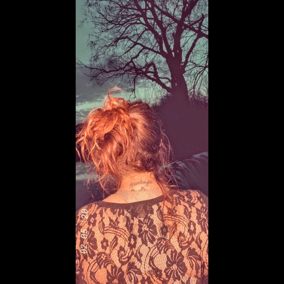 Profile Picture of Taylor Tutkowski (@itsataykayday) on Poshmark
