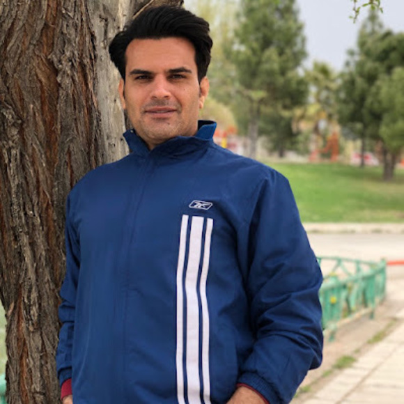 Ahmad Hashemi - Poshmark Profile Picture of Ahmad Hashemi (@ahmadhashemi) on Poshmark