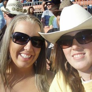 Profile Picture of Heidi Huffman (@226704000) on Myspace