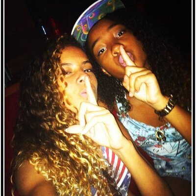Profile Picture of Joyce Alves (@joycealves222) on Twitter