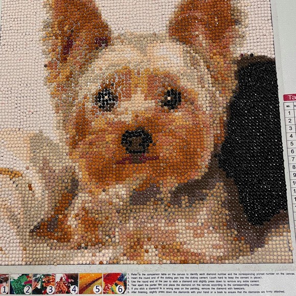 Profile Picture of Donna London tessener (@sexyzombee) on Poshmark