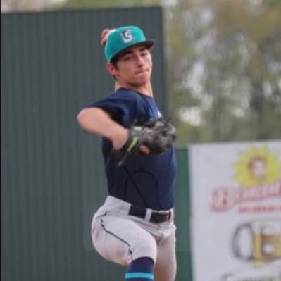 Profile Picture of Kyle Comeaux (@KyleComeaux25) on Twitter