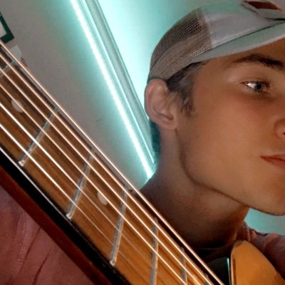 Profile Picture of David Biller (@DavidBiller11) on Twitter