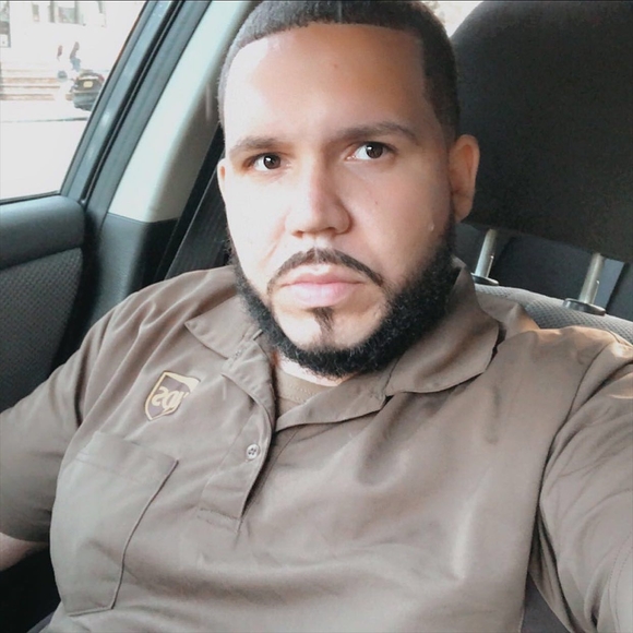 Profile Picture of Jairo Pena (@jairopena12) on Poshmark