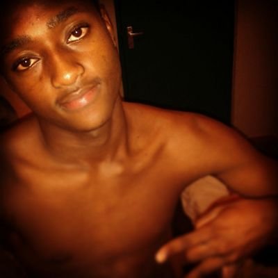 Profile Picture of Chris Burner (@Lilchrisburner) on Twitter