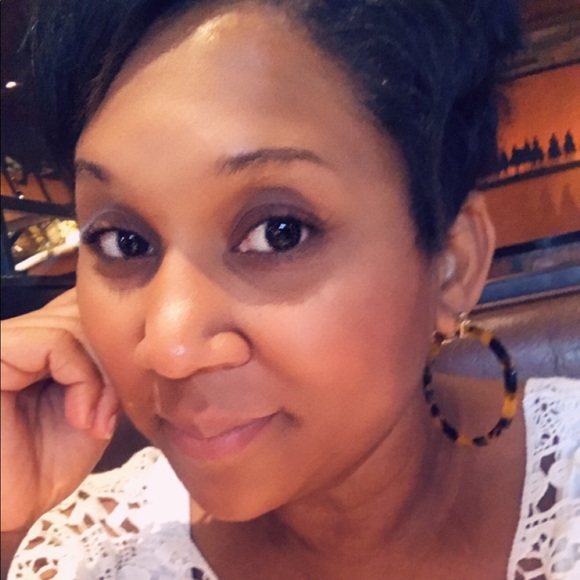 Profile Picture of Tabitha Stephens (@stabitha386) on Poshmark