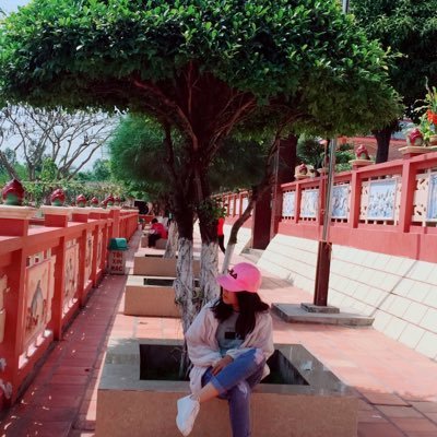 Profile Picture of Nguyễn Kim Nga (@kimnga2005) on Twitter