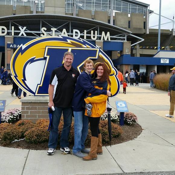 Profile Picture of Jolynda Dupes (@tjolynda) on Poshmark